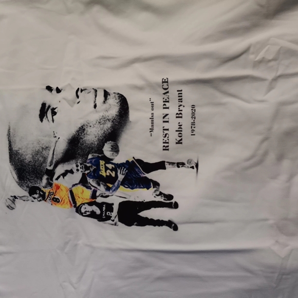 KOBE BRYANT TRIBUTE TEE SHIRT - Picture 9 of 12